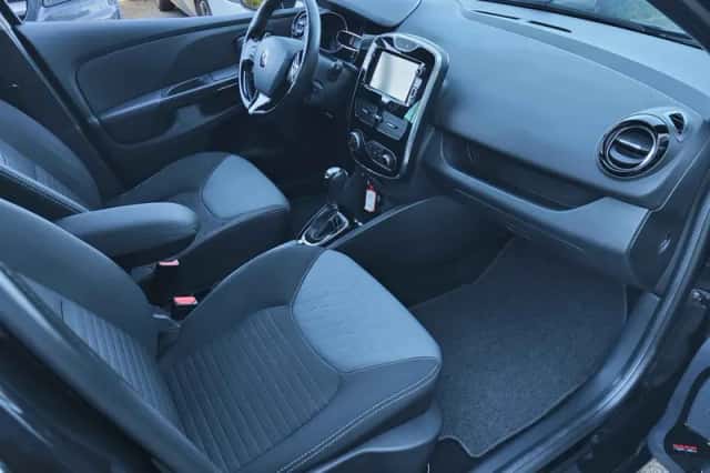 Renault Clio (2015) thumbnail 11