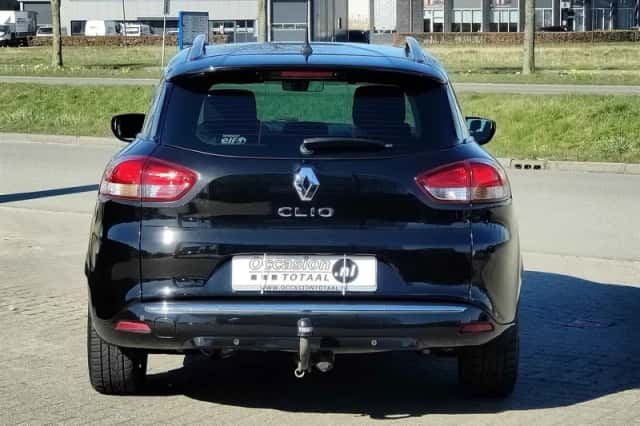 Renault Clio (2015) thumbnail 5