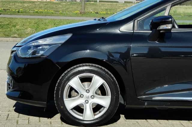 Renault Clio (2015) thumbnail 8