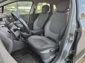 Renault Captur (2013) thumbnail 12