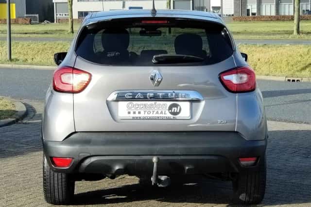 Renault Captur (2013) thumbnail 5