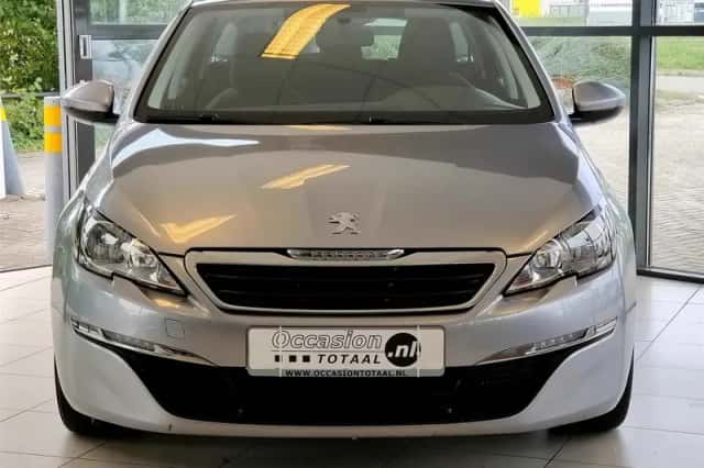 Peugeot 308 (2015) thumbnail 2