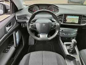 Peugeot 308 (2015) thumbnail 12