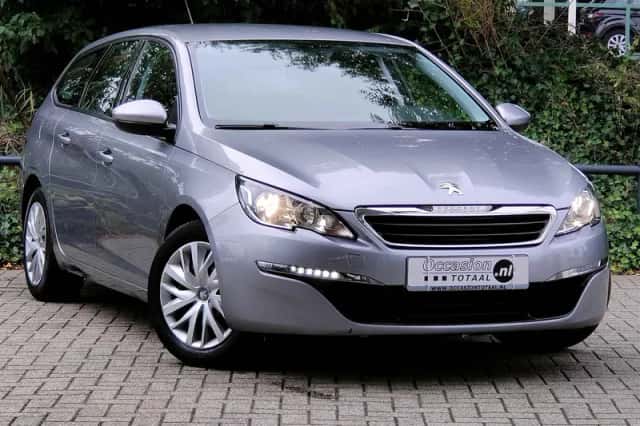 Peugeot 308 (2015) thumbnail 19