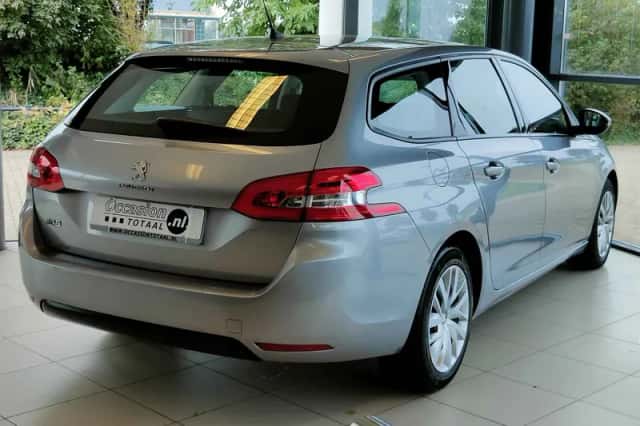 Peugeot 308 (2015) thumbnail 6