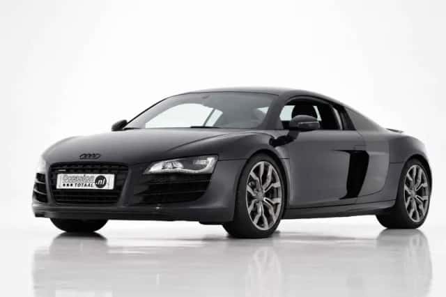 Audi R8 (2011) thumbnail 1