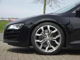Audi R8 thumbnail 8