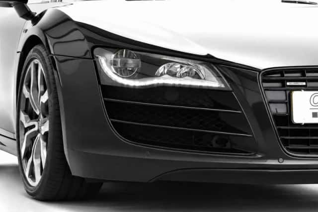Audi R8 (2011) thumbnail 10