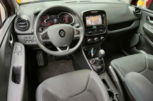 Renault Clio (2016) thumbnail 14