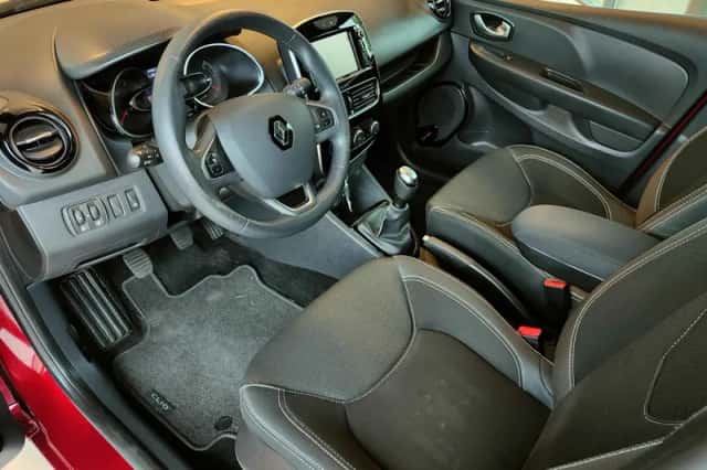 Renault Clio (2016) thumbnail 8