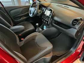 Renault Clio (2016) thumbnail 10