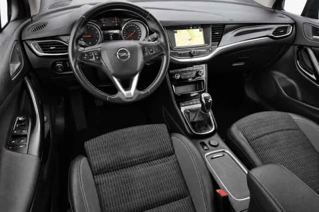Opel Astra (2020) thumbnail 11