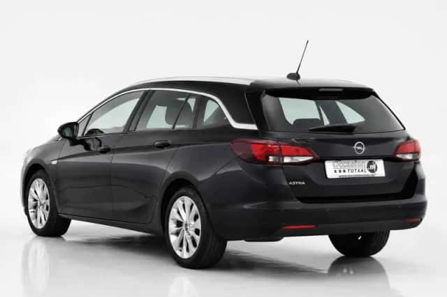 Opel Astra (2020) thumbnail 4
