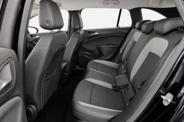 Opel Astra (2020) thumbnail 8