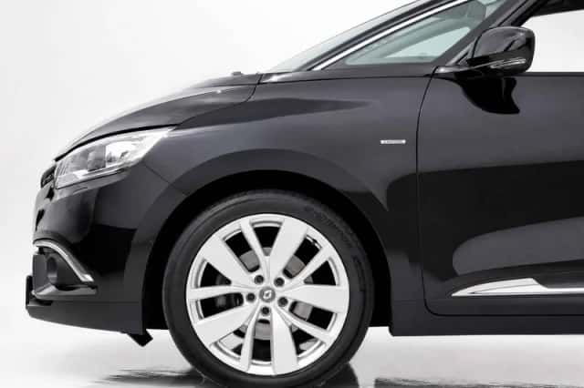 Renault Scénic (2018) thumbnail 8