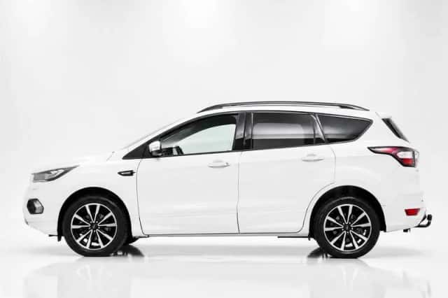 Ford Kuga (2017) thumbnail 7