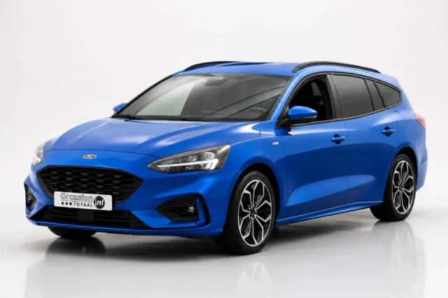 Ford Focus (2021) thumbnail 1