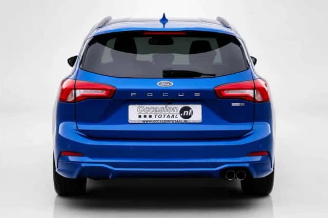 Ford Focus (2021) thumbnail 5