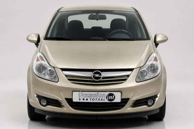 Opel Corsa (2007) thumbnail 2