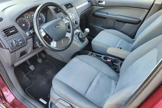 Ford Focus (2005) thumbnail 5
