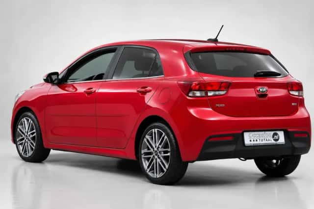 Kia Rio (2018) thumbnail 4