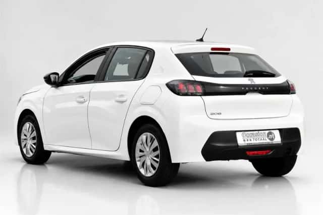 Peugeot 208 (2022) thumbnail 4