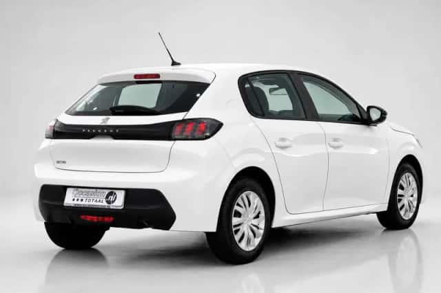 Peugeot 208 (2022) thumbnail 6