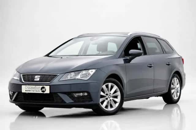 SEAT Leon (2018) thumbnail 1