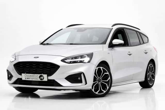 Ford Focus (2019) thumbnail 1