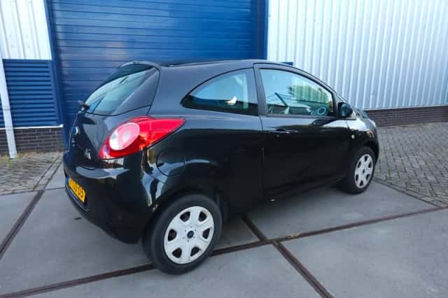Ford Ka (2014) thumbnail 4