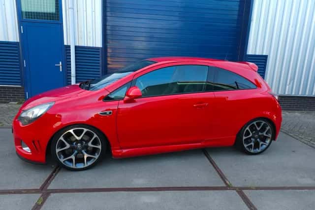 Opel Corsa (2011) thumbnail 1