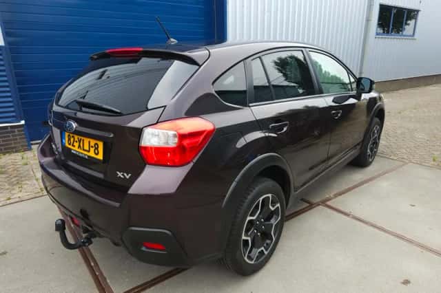 Subaru XV (2012) thumbnail 5