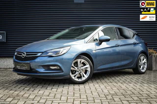 Opel Astra (2017) thumbnail 1