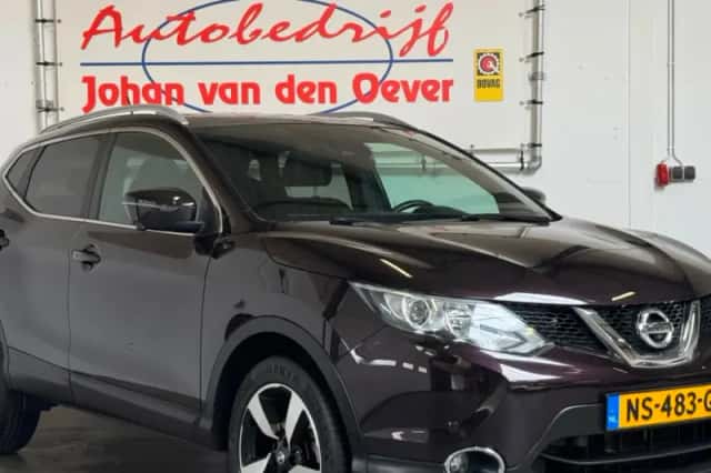 Nissan Qashqai (2017) thumbnail 1