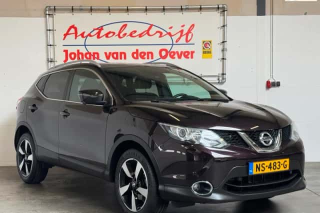 Nissan Qashqai (2017) thumbnail 2