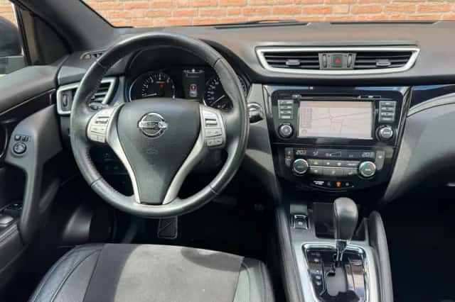 Nissan Qashqai (2017) thumbnail 6