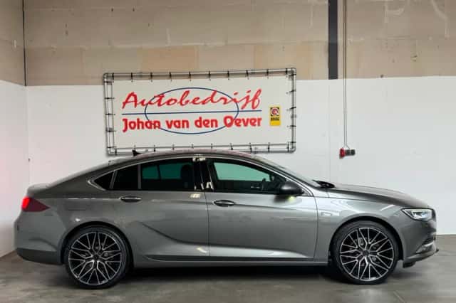 Opel Insignia (2019) thumbnail 4