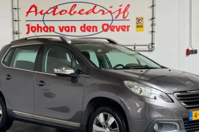 Peugeot 2008 (2008) thumbnail 1
