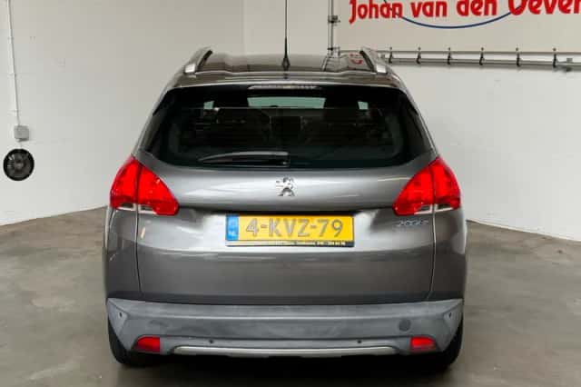 Peugeot 2008 (2013) thumbnail 4