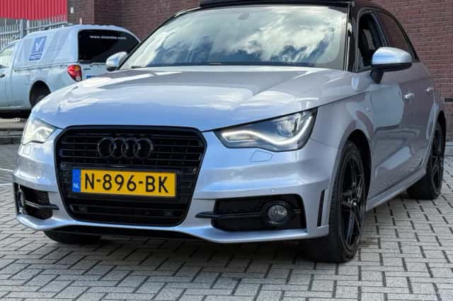 Audi A1 (2014) thumbnail 5