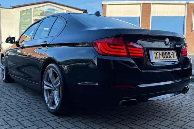 BMW 5-Serie (2011) thumbnail 6