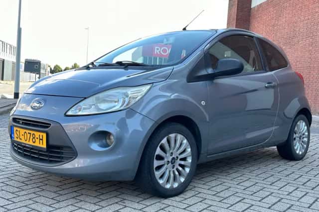 Ford Ka (2009) thumbnail 3