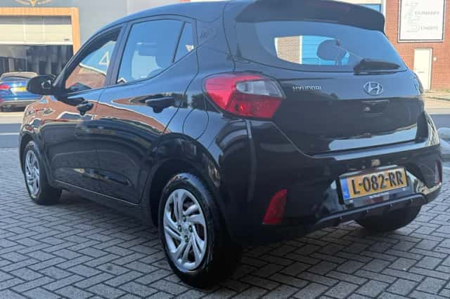 Hyundai i10 (2021) thumbnail 5