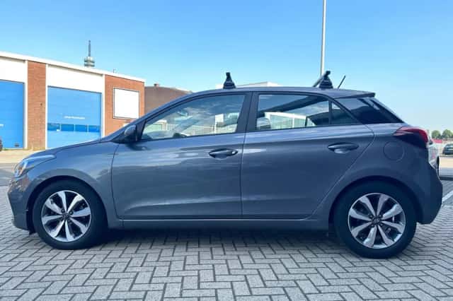 Hyundai i20 (2019) thumbnail 4