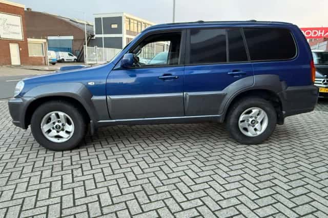 Hyundai Terracan (2002) thumbnail 4