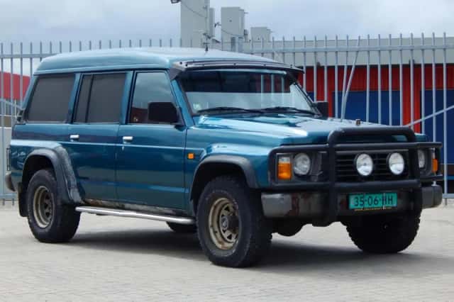 Nissan Patrol GR (1997) thumbnail 1