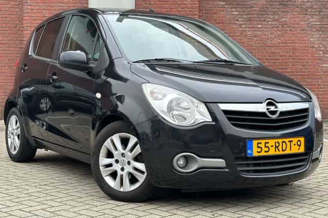 Opel Agila (2011) thumbnail 1