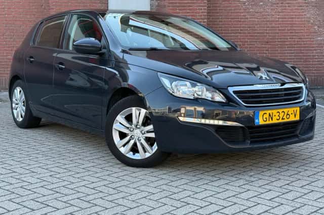 Peugeot 308 (2015) thumbnail 1