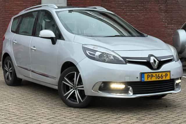 Renault Scénic (2013) thumbnail 1