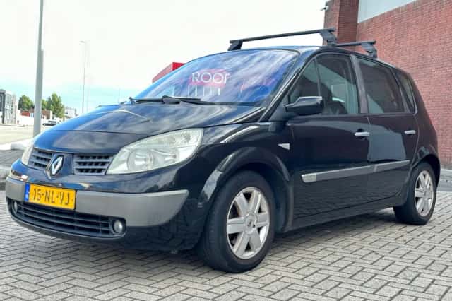 Renault Scénic (2003) thumbnail 3